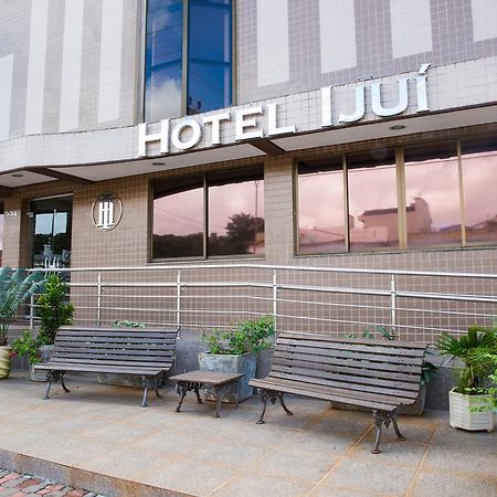 Hotel イジュイー エクステリア 写真