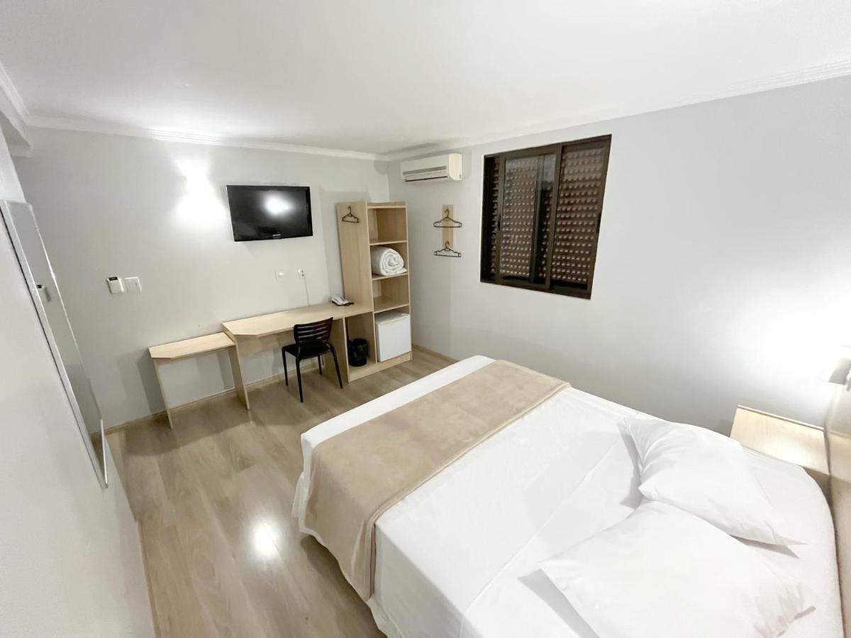 Hotel イジュイー エクステリア 写真